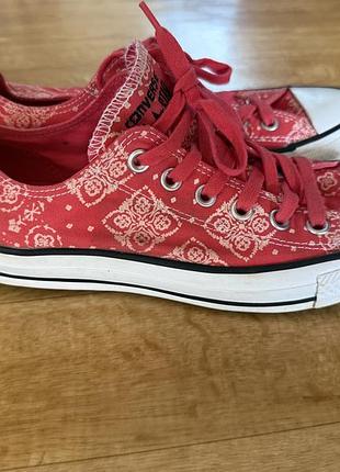Converse жіночі розміру 39 (24.5 см)