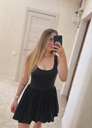 Сукня з шортиками