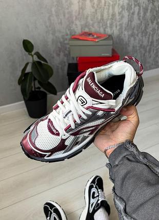 Balenciaga runner burgundy grey