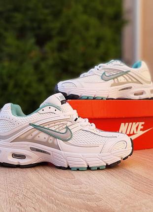 Жіночі стильні демісезонні кросівки nike air max moto 2k