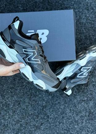 Чоловічі стильні демісезонні кросівки new balance 9060