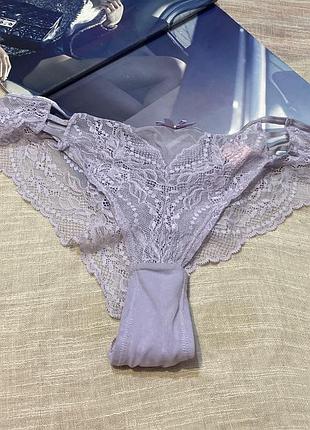 Hunkemoller чудові бузкові мереживні трусики