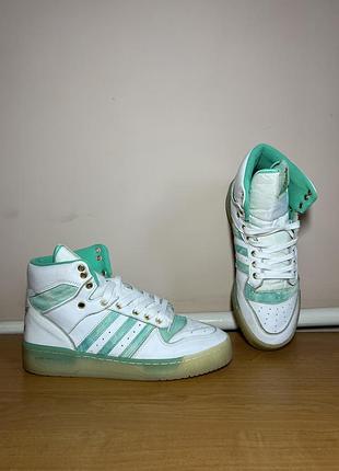 Чоловічі кросівки adidas rivalry hi 42 розмір