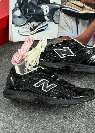 New balance 204l black