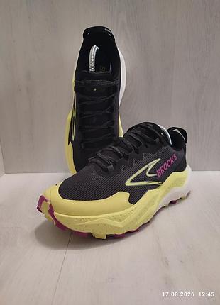 Кроссовки brooks 41- стелька 26,5 см с загибом