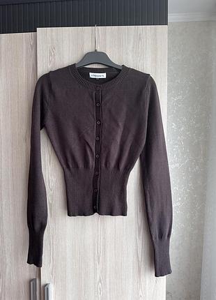 Кардиган з шерстю в складі venderby’s