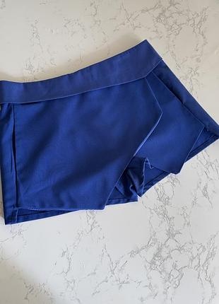 Юбка -шорты zara s, m, укороченные, синие электрик, стильные, трендовые, 2026, катон вискоза, натуральная ткань, летняя шорты мини, элегантные шорты
