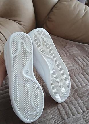 Кроссовки nike 4