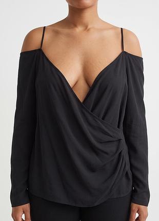 Черная блуза топ h&amp;m с открытыми плечами и драпировкой (размер xl)