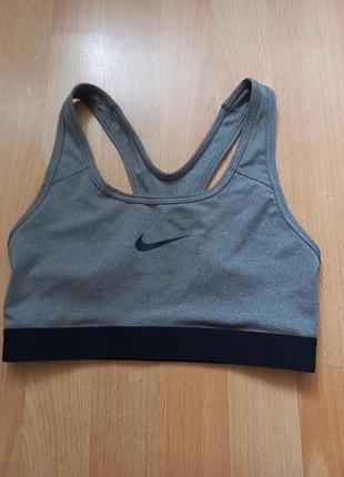 Топ спорт р. xs nike