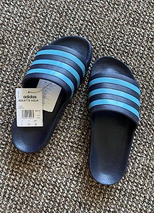 Жіночі тапки adidas adilette aqua шльопанці на пляж в басейн на кожен день зручні темні