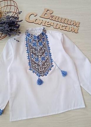 Красива вишиваночка для хлопчиків
