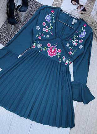 Нова літня сукня asos xs смарагдова сукня з вишивкою коротка сукня плісе вишита сукня трапеція маленький розмір