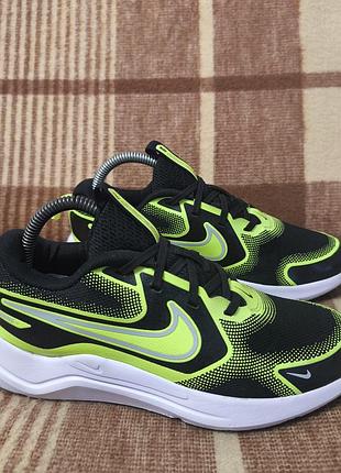 Кроссовки nike