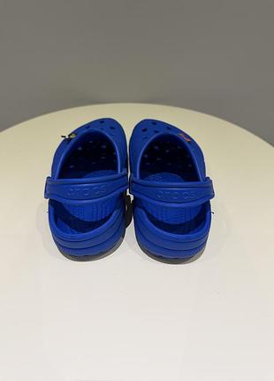 Щльопанці сабо ділячи crocs 4