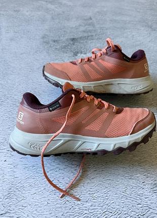 Кросівки salomon gore tex 38 розмір, для походів та бігу з мембраною