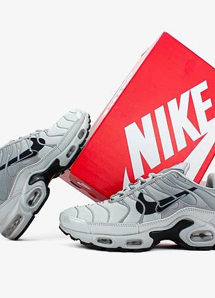 Стильні кросівки nike air max plus tn double swoosh grey