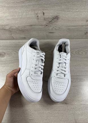 Puma кросівки чоловічі 43 розмір білі шкіра