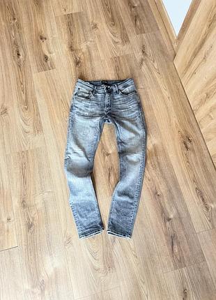 Чоловічі завужені джинси jack&jones
