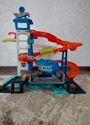 Трек hot wheels
