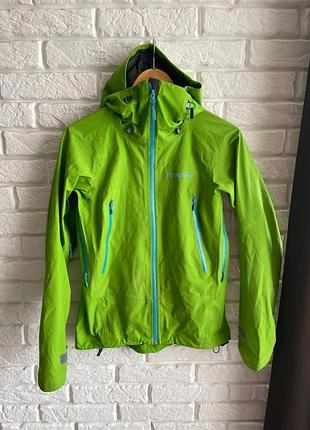 Norrona goretex жіноча куртка