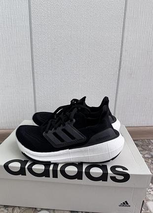 Кроссовки женские для бега adidas ultraboost