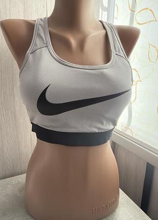 Топ nike dry fit m