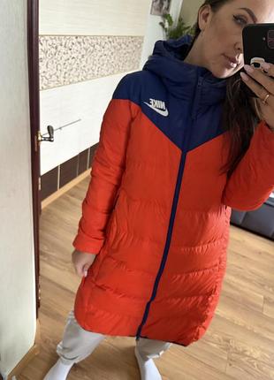 Nike куртка подовжена