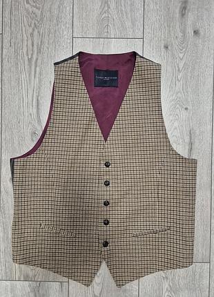 Жилет tommy hilfiger,50 розмір