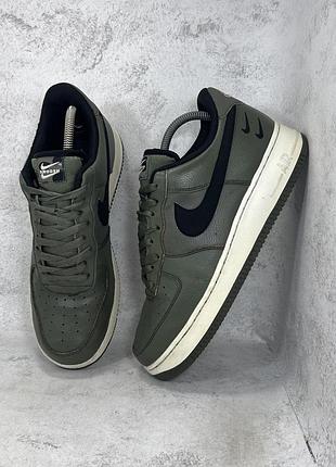 Чоловічі кросівки хакі nike air force 1