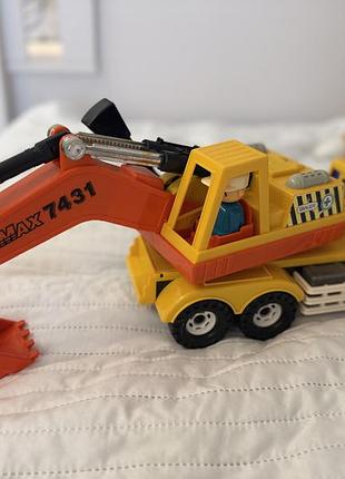 Великий екскаватор daesung toys ds 802, 41 см, інерційний, з фігуркою