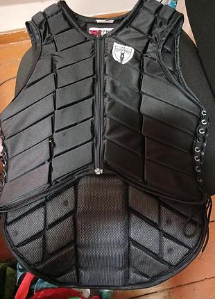 Защитный жилет для конного спорта tipperary eventer vest (канада), для безопасности всадника.обхват груди 85–86 см.длина спины около 57 см