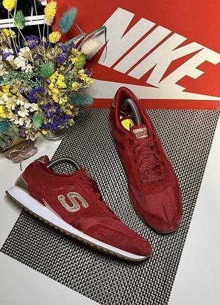 Оригинальные кроссовки skechers