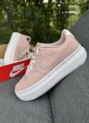 Качественные стильные кроссовки кожаные  nike court vision