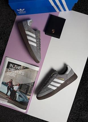 Жіночі кросівки adidas spezial light grey white