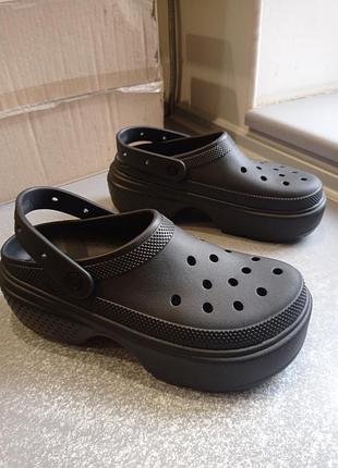Крокси сабо сандалі шльопанці crocs stomp clog black