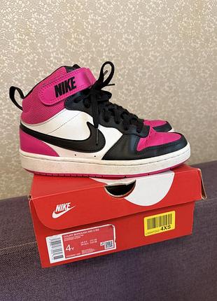 Снікерси nike для дівчинки 36