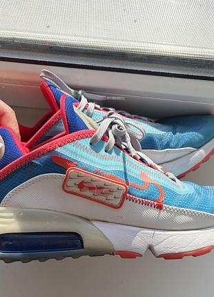 Яскраві кросівки nike , 38 розмір
