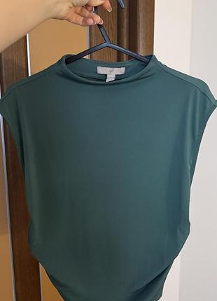 Дуже гарний та нарядний топ h&m зелений