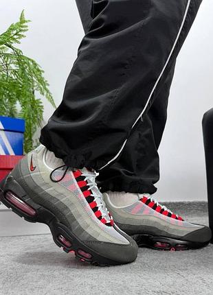 Мужские кроссовки nike air max 95 essential solar red gun smoke / smb+ 🔗