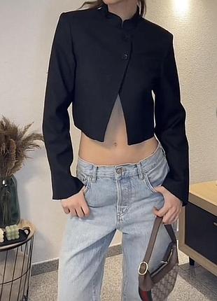 Укорочений чорний піджак zara стильний жіночій піджак блейзер зара