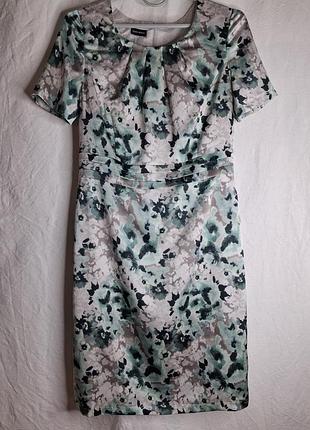 Элегантное атласное платье-футляр gerry weber с цветочным принтом, р. s m