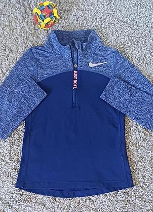 Спортивная кофта  nike на девочку