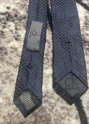 Вінтажна краватка calvin klein ck, синій у клітку.