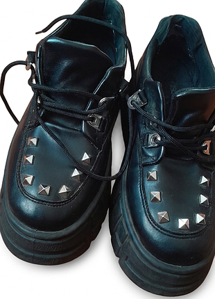 Винтажные ботинки asos в стиле new rock / alt / goth / emo / punk (39 размер)