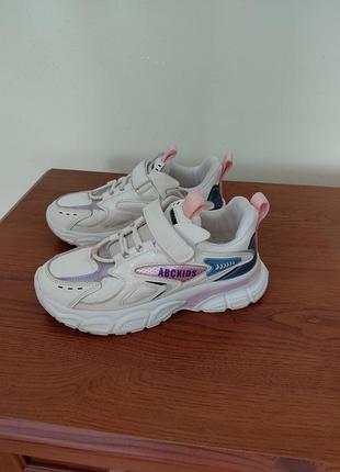 Кросівки kimboo