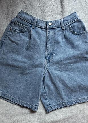 Жіночі джинсові шорти від sinsay