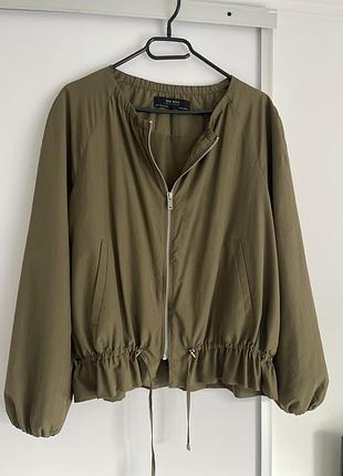 Куртка бомбер zara basic хакі, розмір m