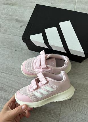 Кросівки на дівчинку adidas 27 розмір