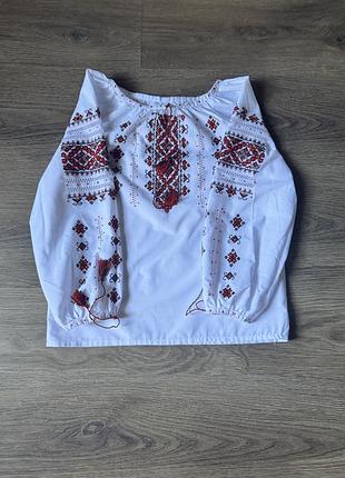 Вишиванка на дівчинку